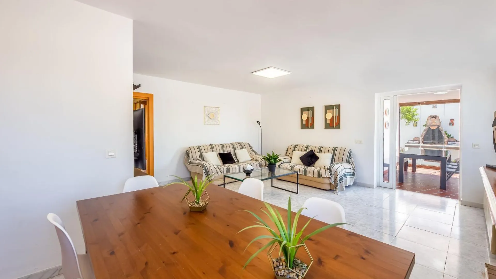 Villa Panorama Beach - Private Swimming Pool Marbella